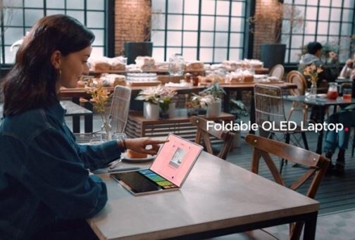 Foldable OLED MacBook details leaked, foldable laptop news roundup